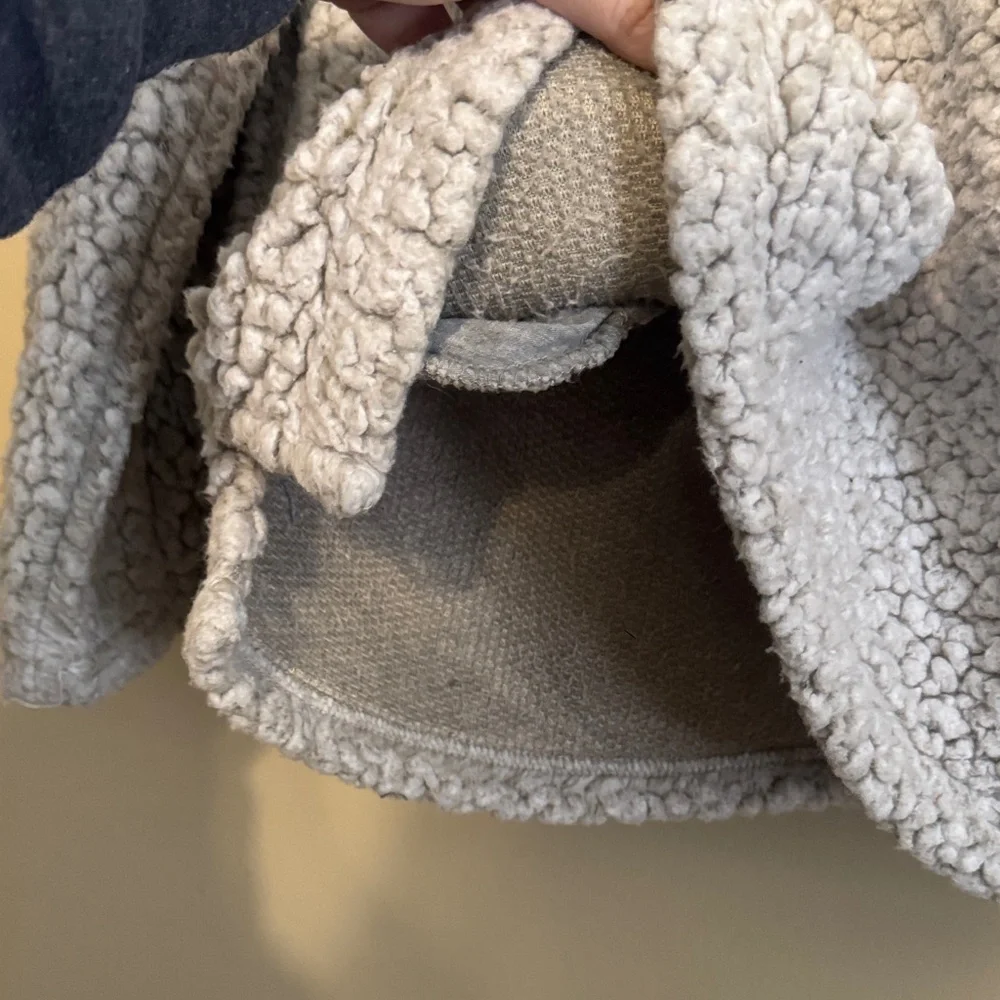 Dylan Light Gray Sherpa Fleece Pullover - Picture 5 of 6